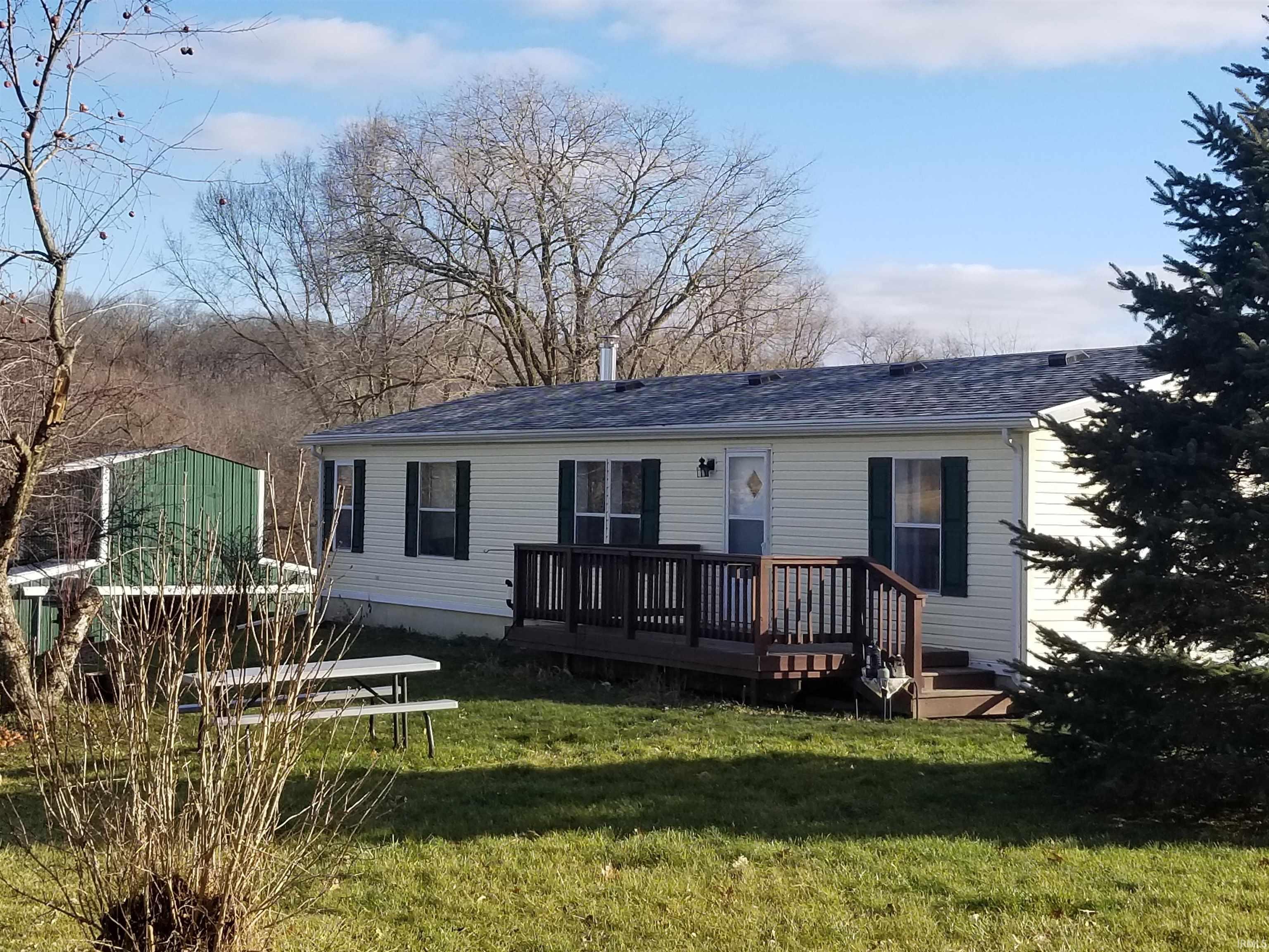 520 North Long Lake Road Albion, IN 46701 - Photo 2 of 10 Gallery Image 2