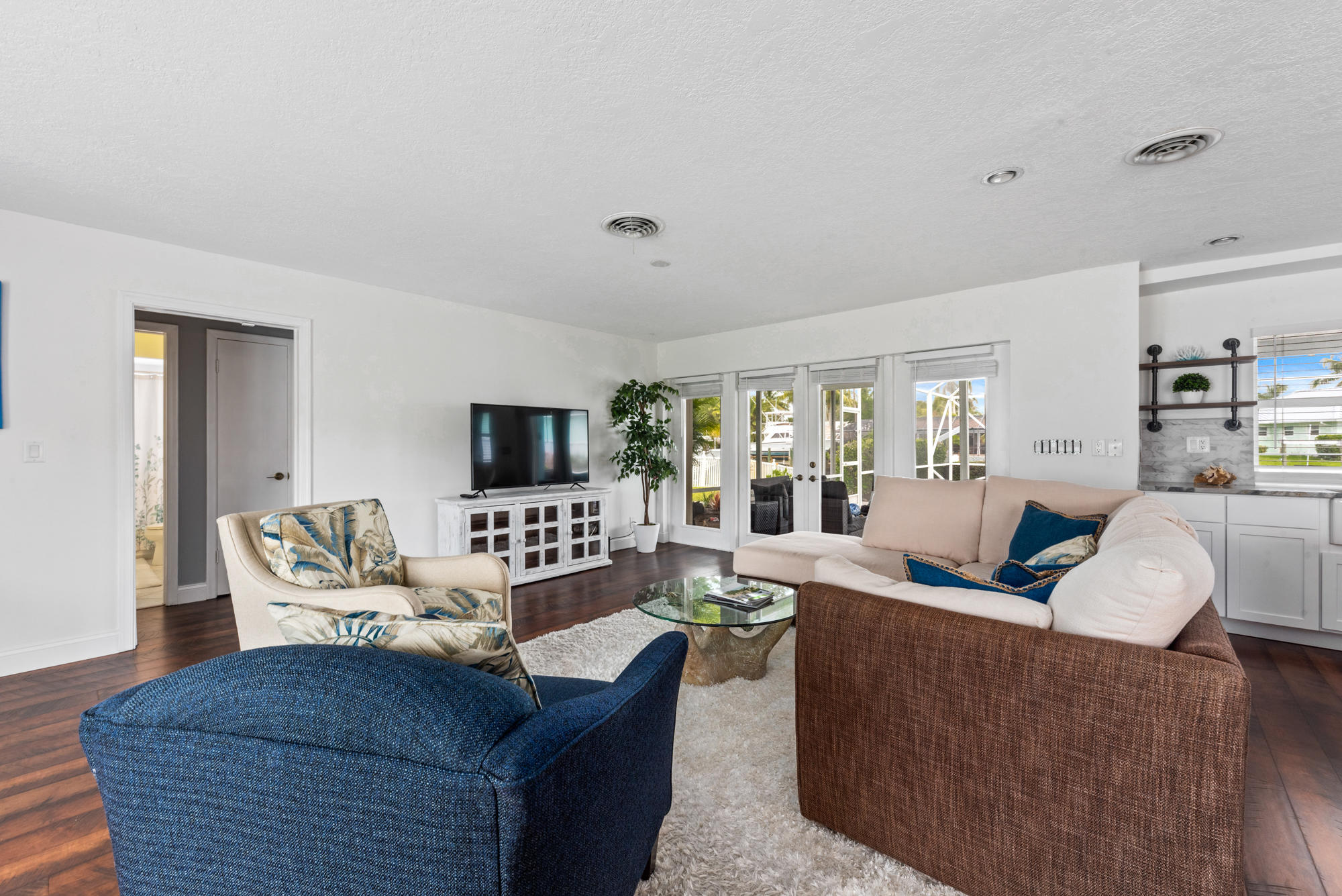 950 Marlin Drive Jupiter, FL 33458 - Photo 13 of 40 950 Marlin Dr Jupiter FL 33458 (19)