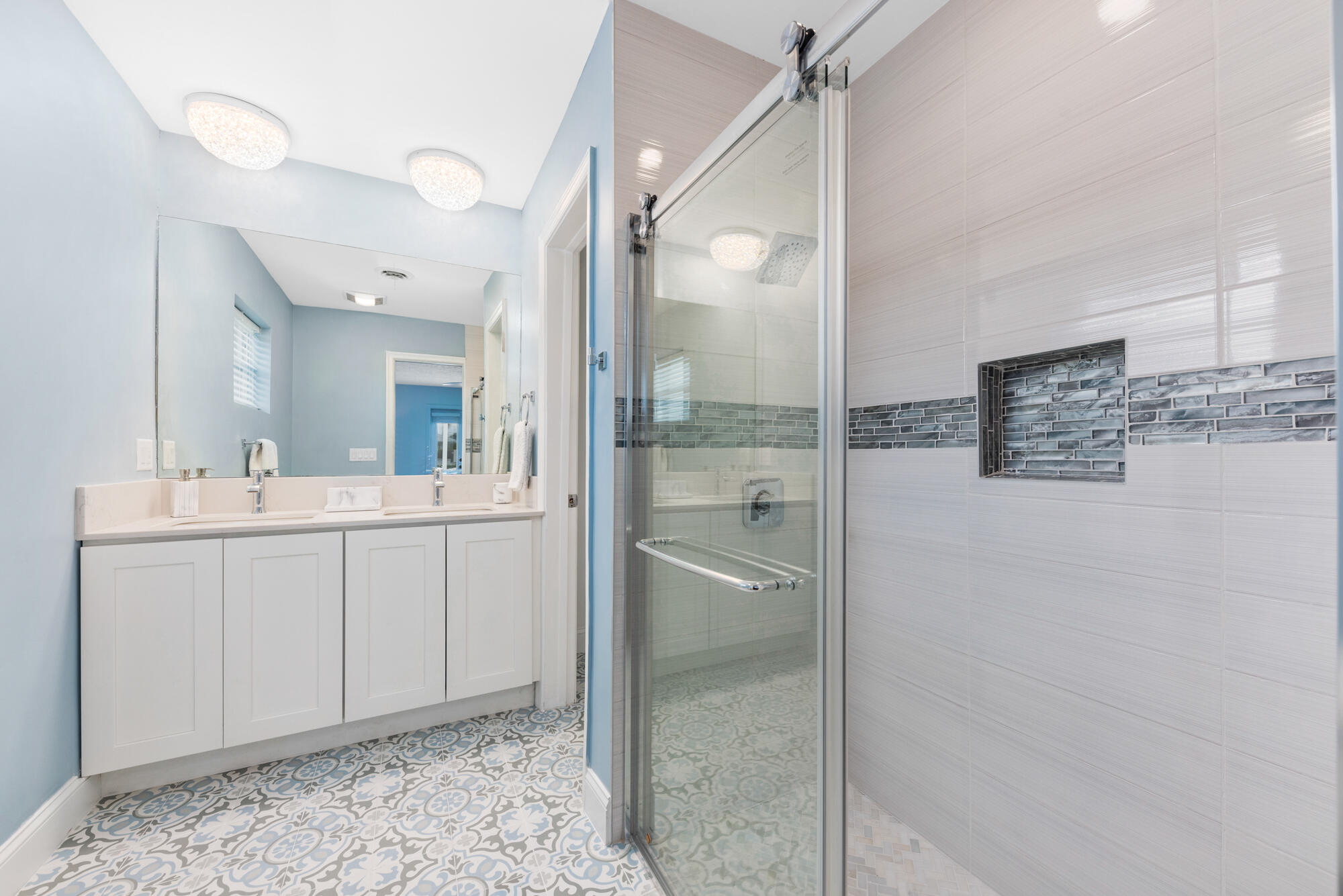 950 Marlin Drive Jupiter, FL 33458 - Photo 17 of 40 950 Marlin Dr Jupiter FL 33458 (28)