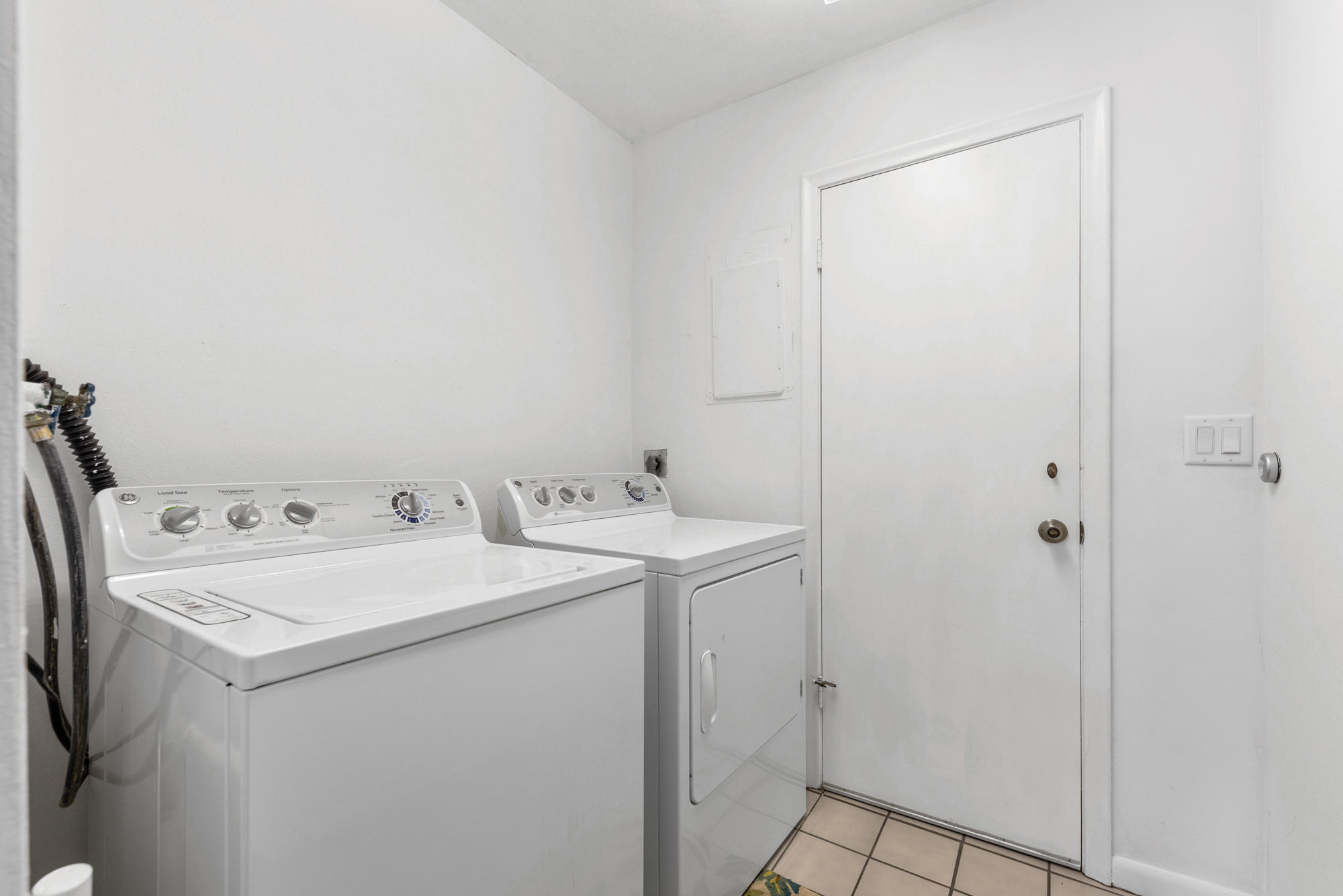 950 Marlin Drive Jupiter, FL 33458 - Photo 22 of 40 950 Marlin Dr Jupiter FL 33458 (33)