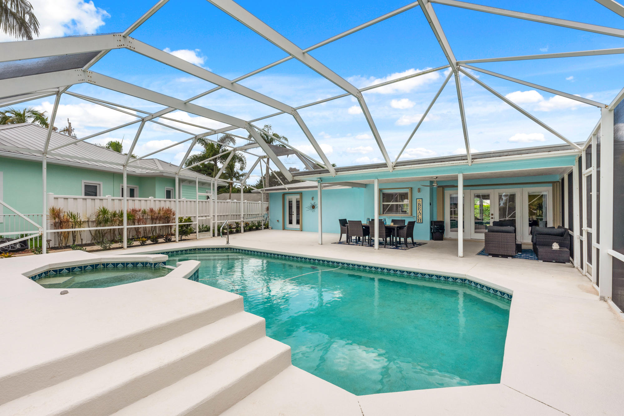 950 Marlin Drive Jupiter, FL 33458 - Photo 24 of 40 950 Marlin Dr Jupiter FL 33458 (34)