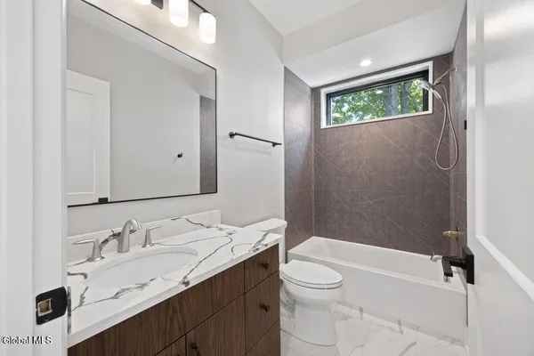 $1,299,999 | 25 Goodman Avenue, Bolton, NY 12814