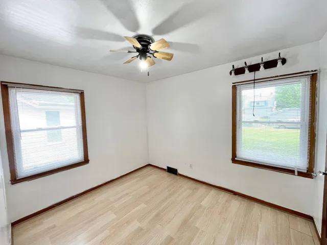 $89,500 | 111 North Park Avenue, Springfield, MN 56087