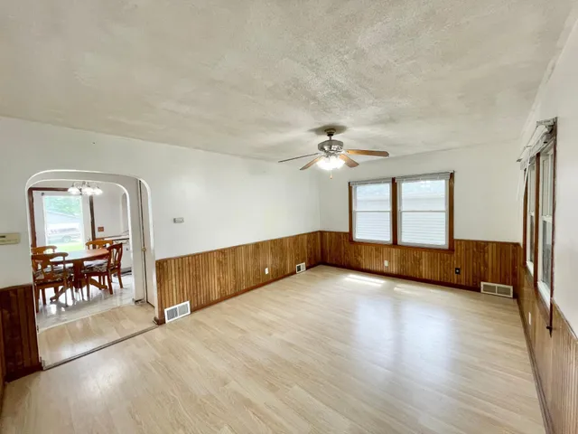 $89,500 | 111 North Park Avenue, Springfield, MN 56087