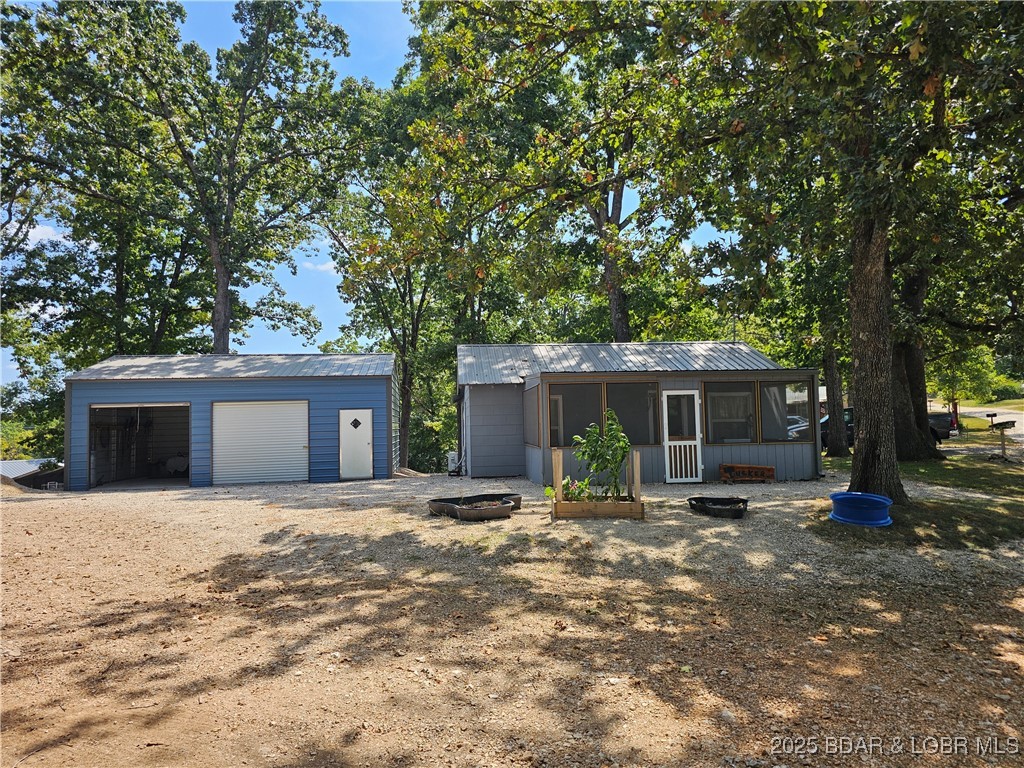 186 High Street Climax Springs, MO 65324 - Photo 1 of 20 Side View