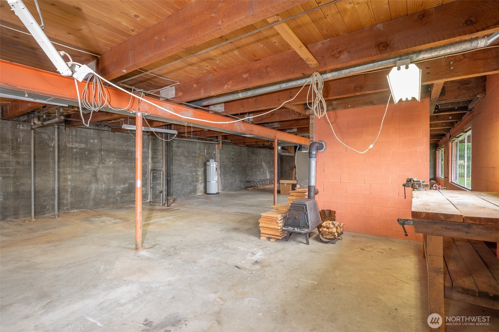 22617 Kingsbury Road Southwest Vashon, WA 98070 - Photo 27 of 29 a view of a chair and table in the room