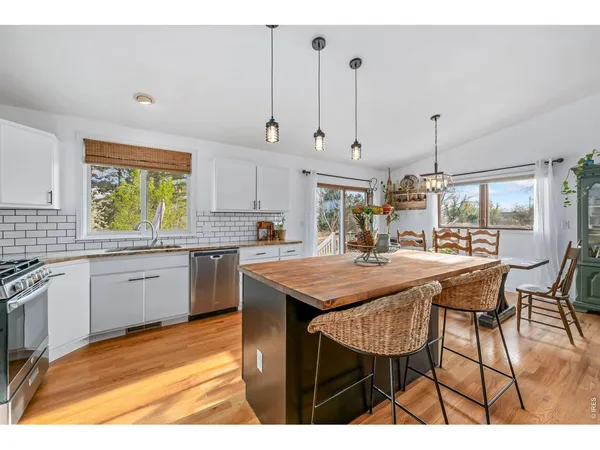 $900,000 | 2021 Riverglen Drive, Berthoud, CO 80513
