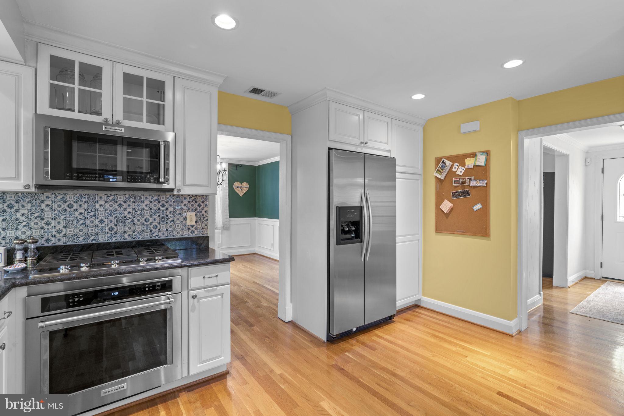 636 Overbrook Road Baltimore, MD 21212 - Photo 13 of 45 KITCHEN
