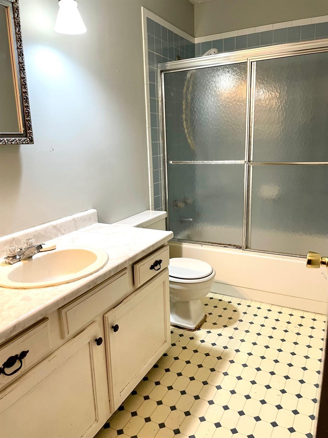 3122 Rufus Street Middletown, OH 45044 - Photo 6 of 11 Gallery Image 6
