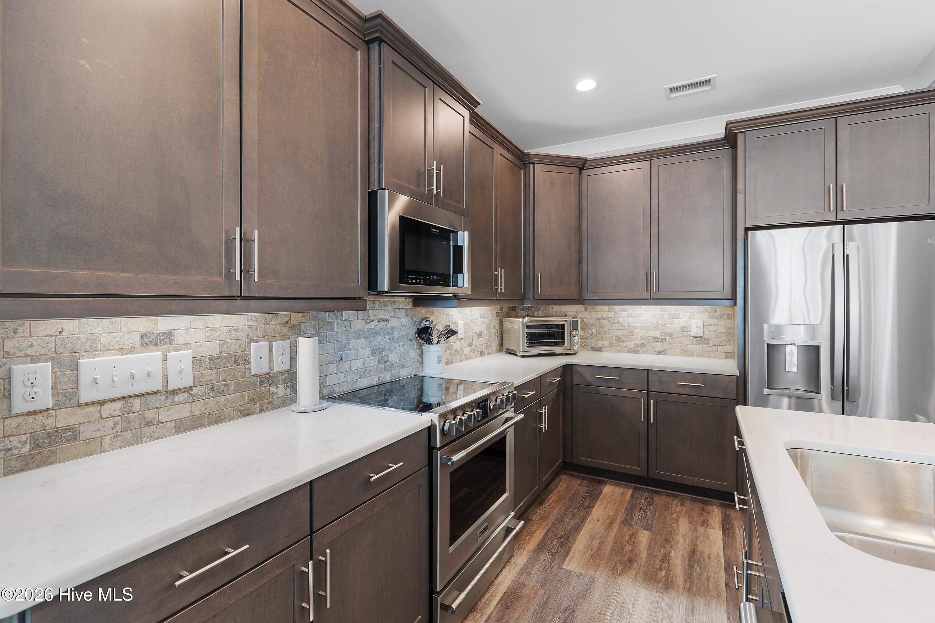 1327 Tilapia Way Calabash, NC 28467 - Photo 5 of 91 Kitchen