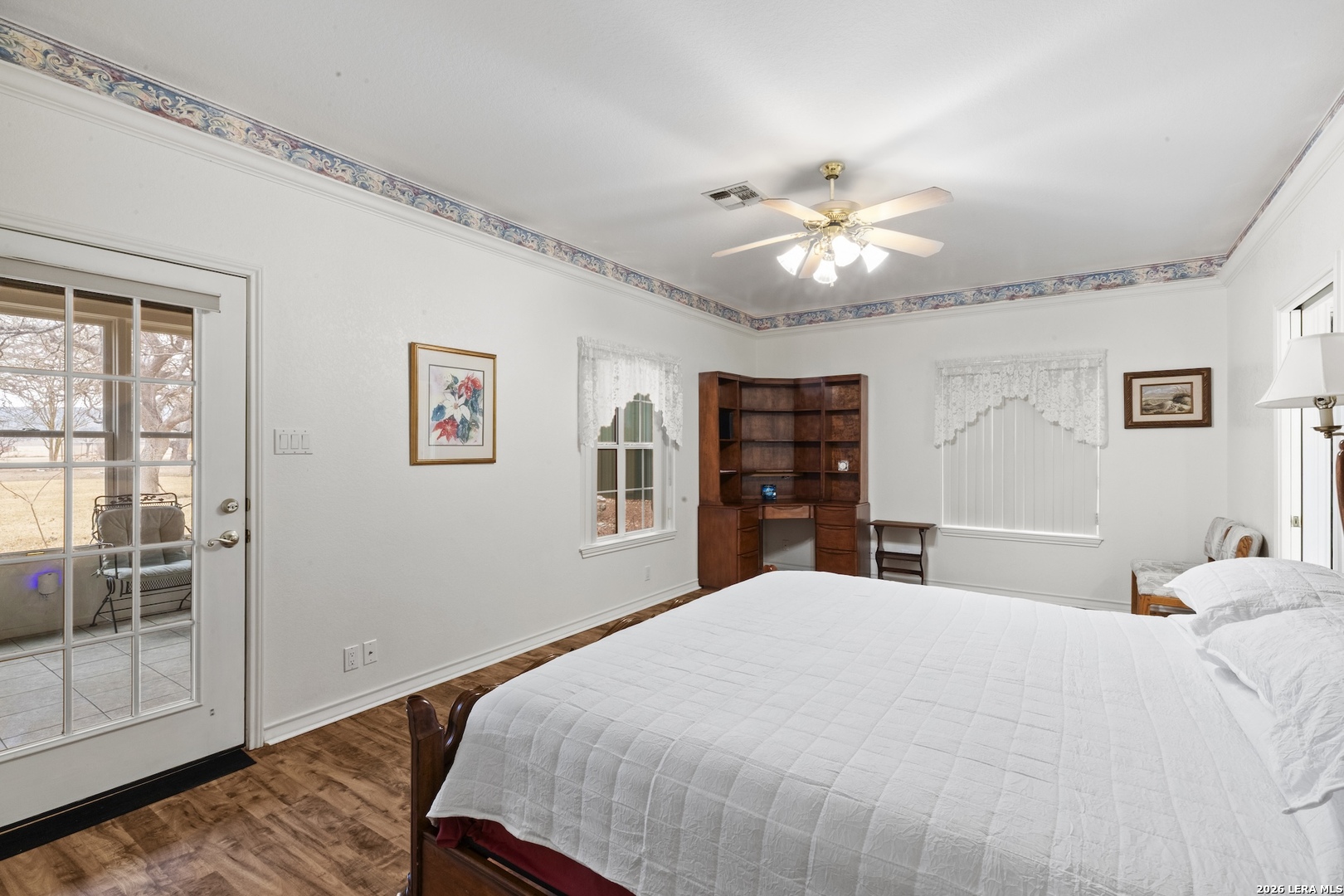 237 Emerald Loop Fredericksburg, TX 78624 - Photo 31 of 38