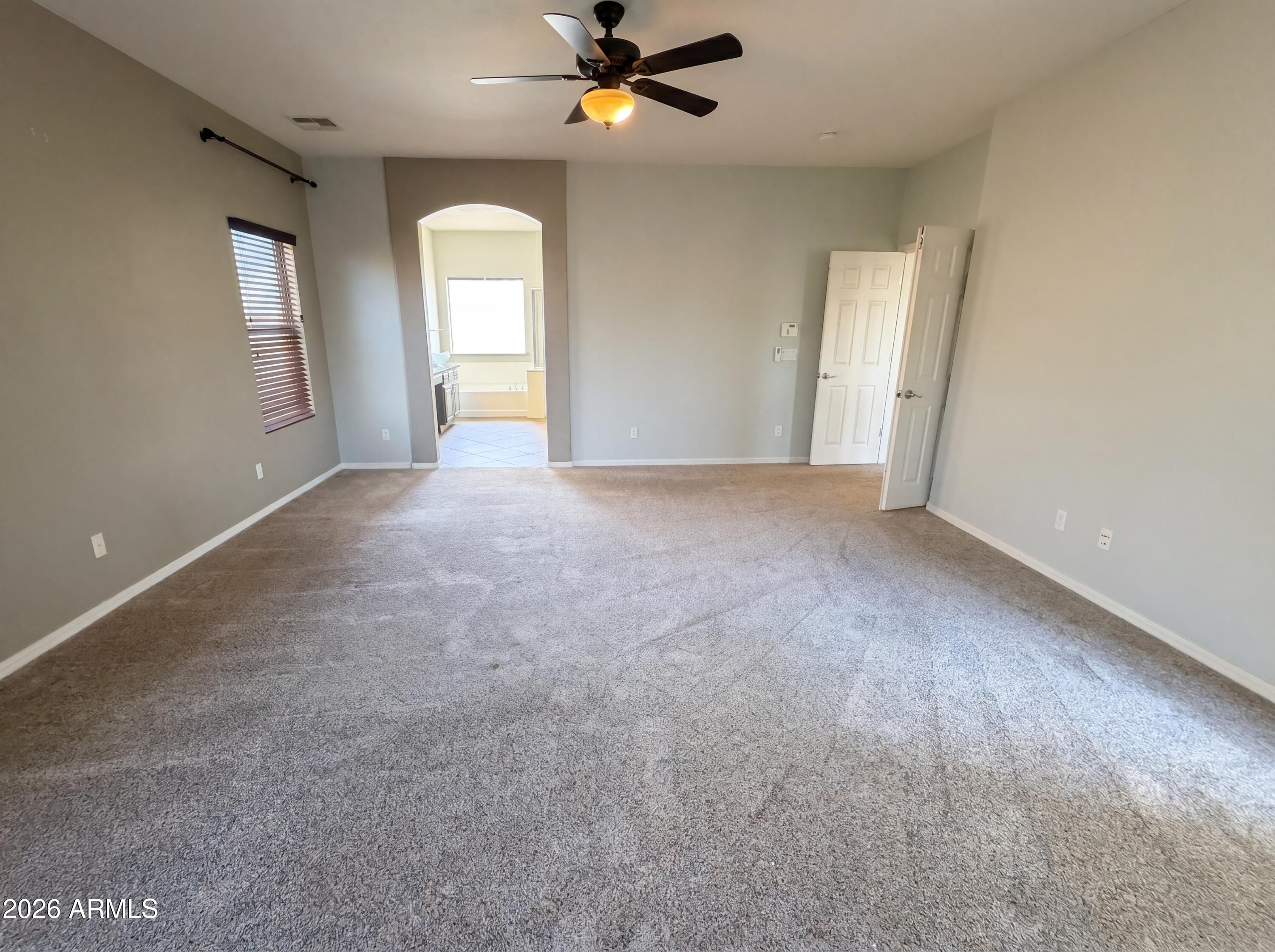 5509 West Rowel Road Phoenix, AZ 85083 - Photo 4 of 48
