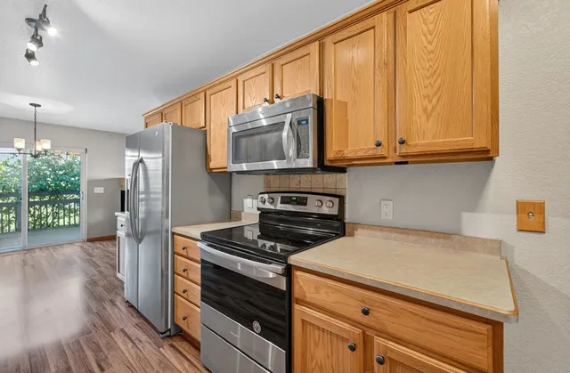 $299,900 | 994 Chandler Lane, Sun Prairie, WI 53590