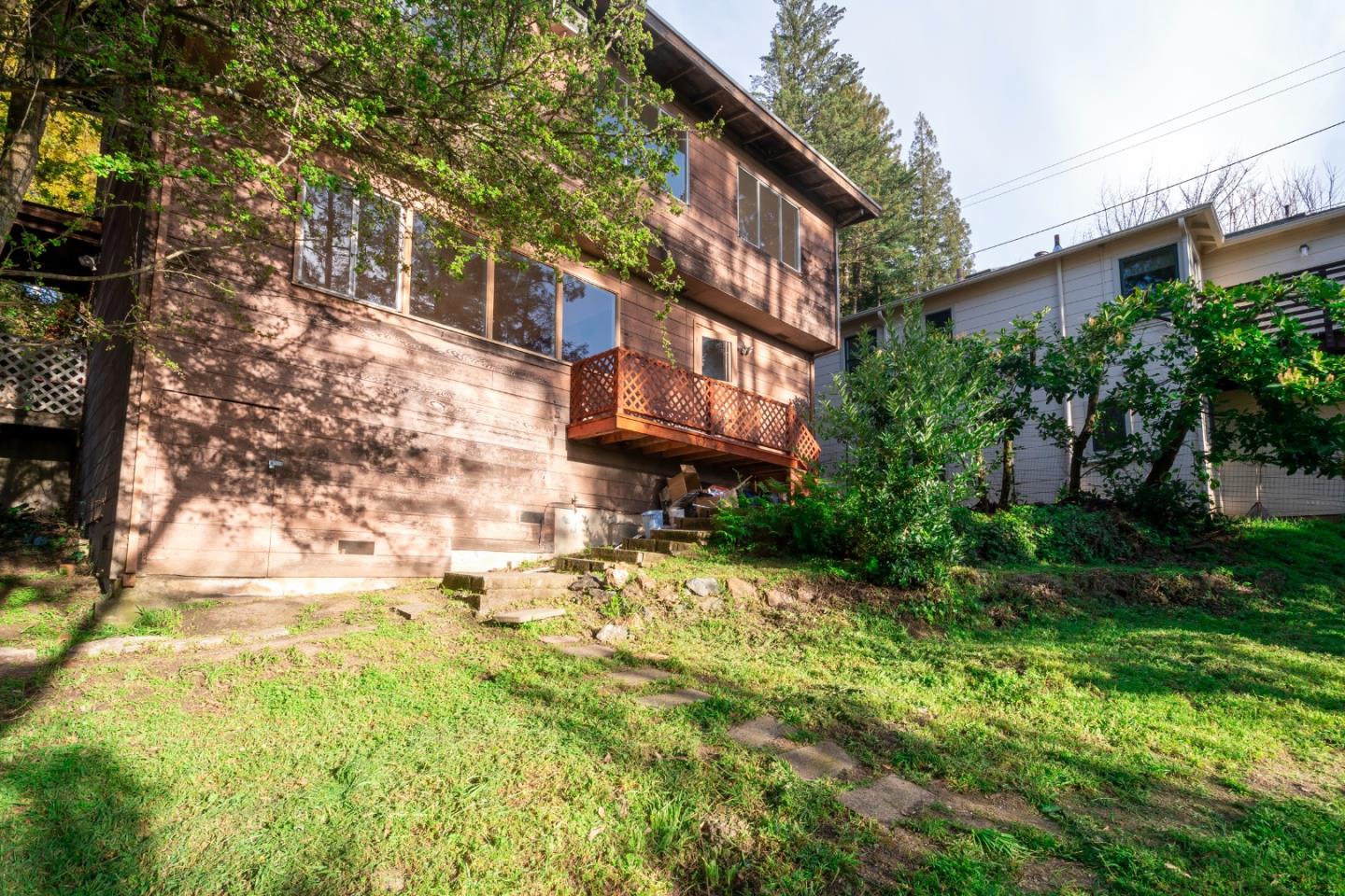 230 Fairlawn Drive Berkeley, CA 94708 - Photo 31 of 33 a view of a building with a yard