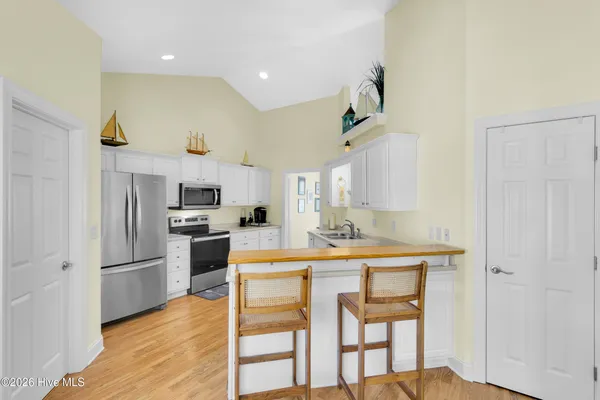 $325,000 | 5703 Barbary Coast Drive, New Bern, NC 28560