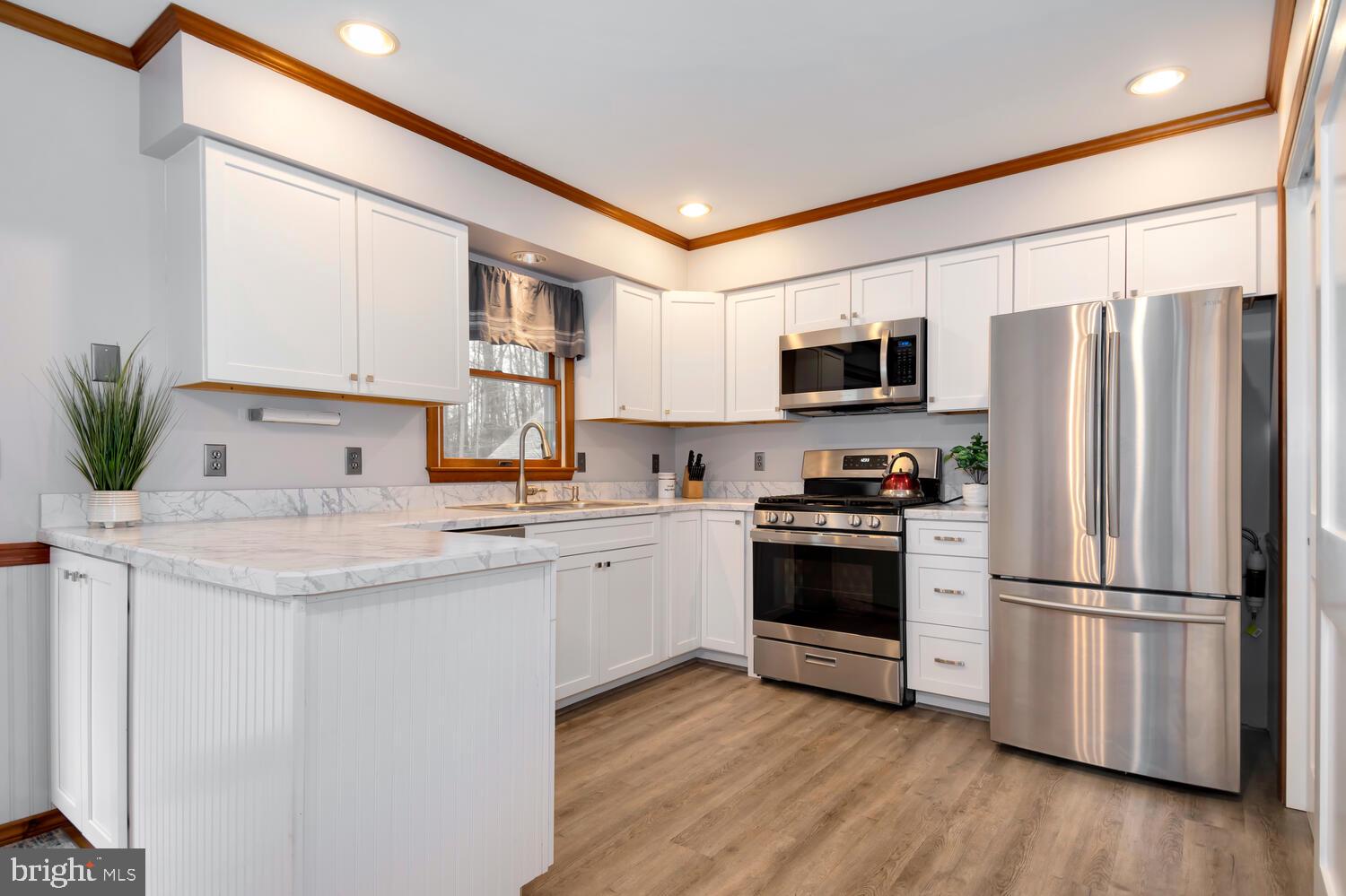 9792 Wades Point Road McDaniel, MD 21647 - Photo 9 of 36 Gallery Image 9
