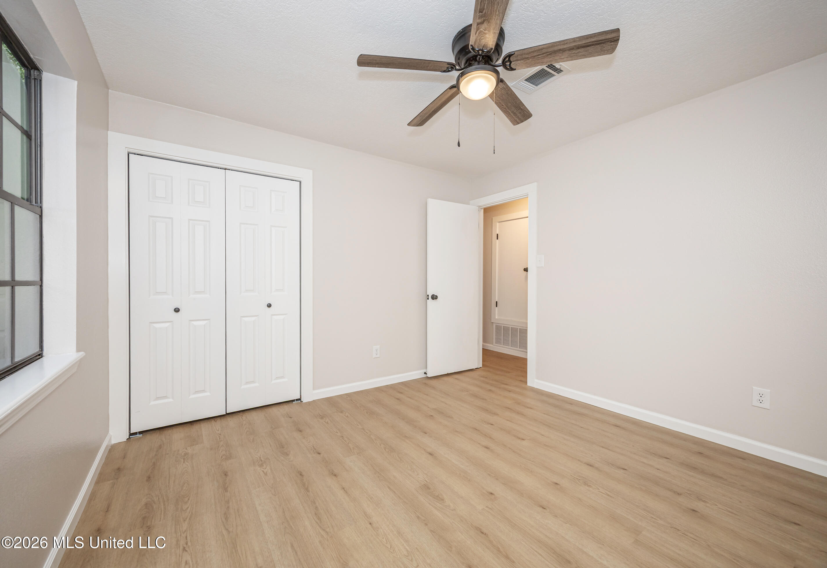 106 Booth Circle Ocean Springs, MS 39564 - Photo 29 of 42 IMG_0556
