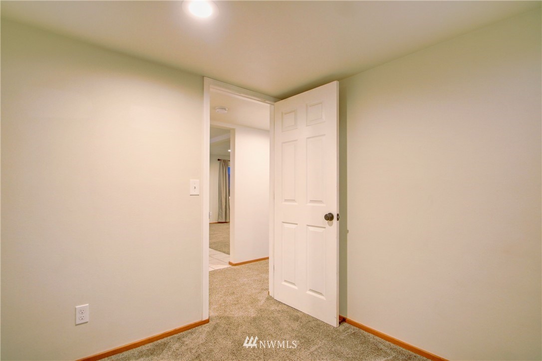 8758 Peavey Road Sedro-Woolley, WA 98284 - Photo 22 of 37 Gallery Image 22