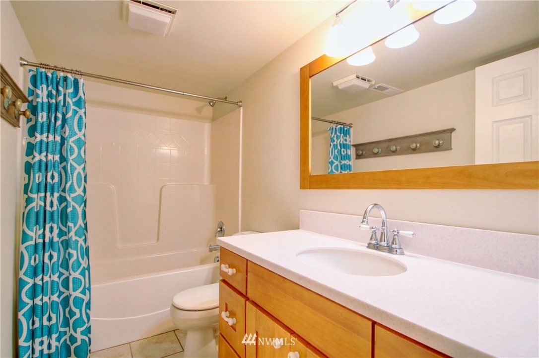 8758 Peavey Road Sedro-Woolley, WA 98284 - Photo 23 of 37 Gallery Image 23