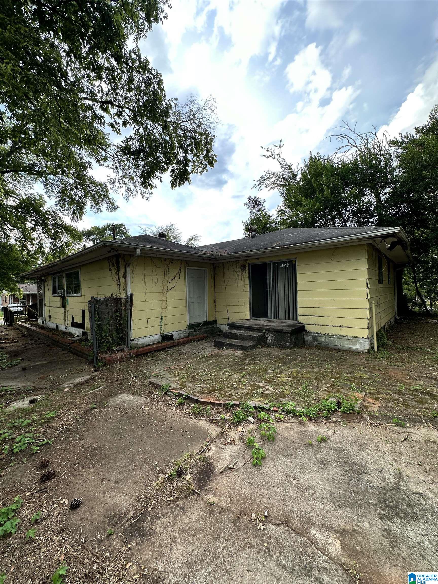 1219 Southwest 18th Way Birmingham, AL 35211 - Photo 10 of 13