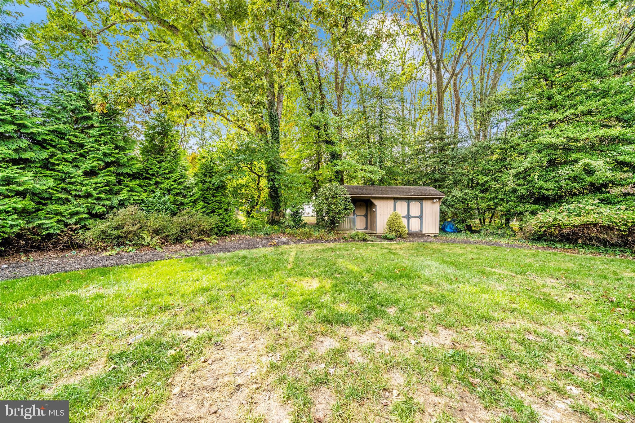 1925 Pagebrook Road Silver Spring, MD 20903 - Photo 52 of 60 Exterior Back