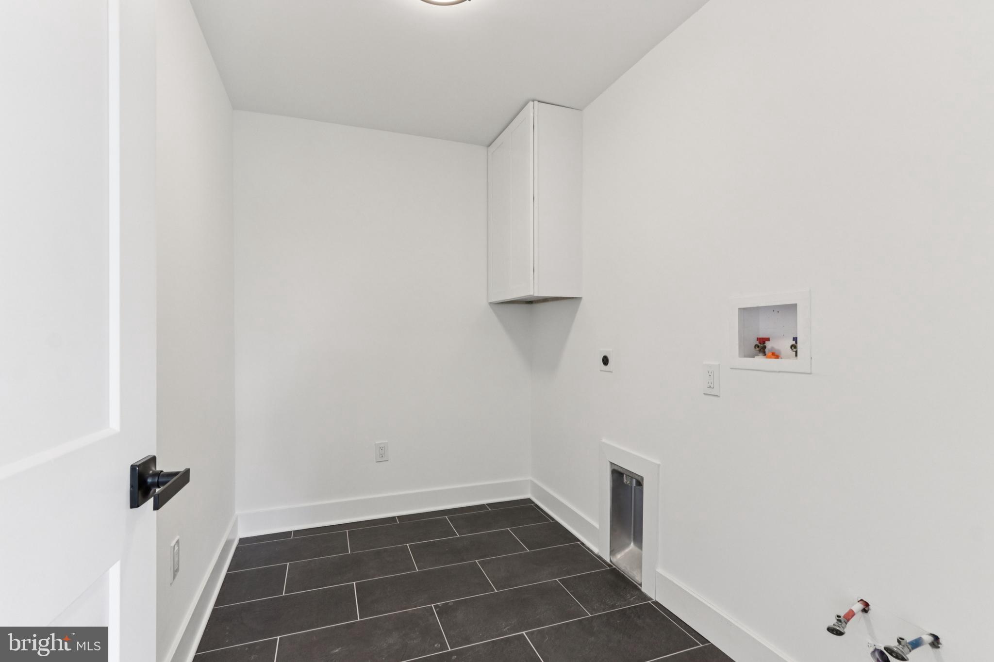 2627 County Line Road Chalfont, PA 18914 - Photo 36 of 75 Second floor laundry