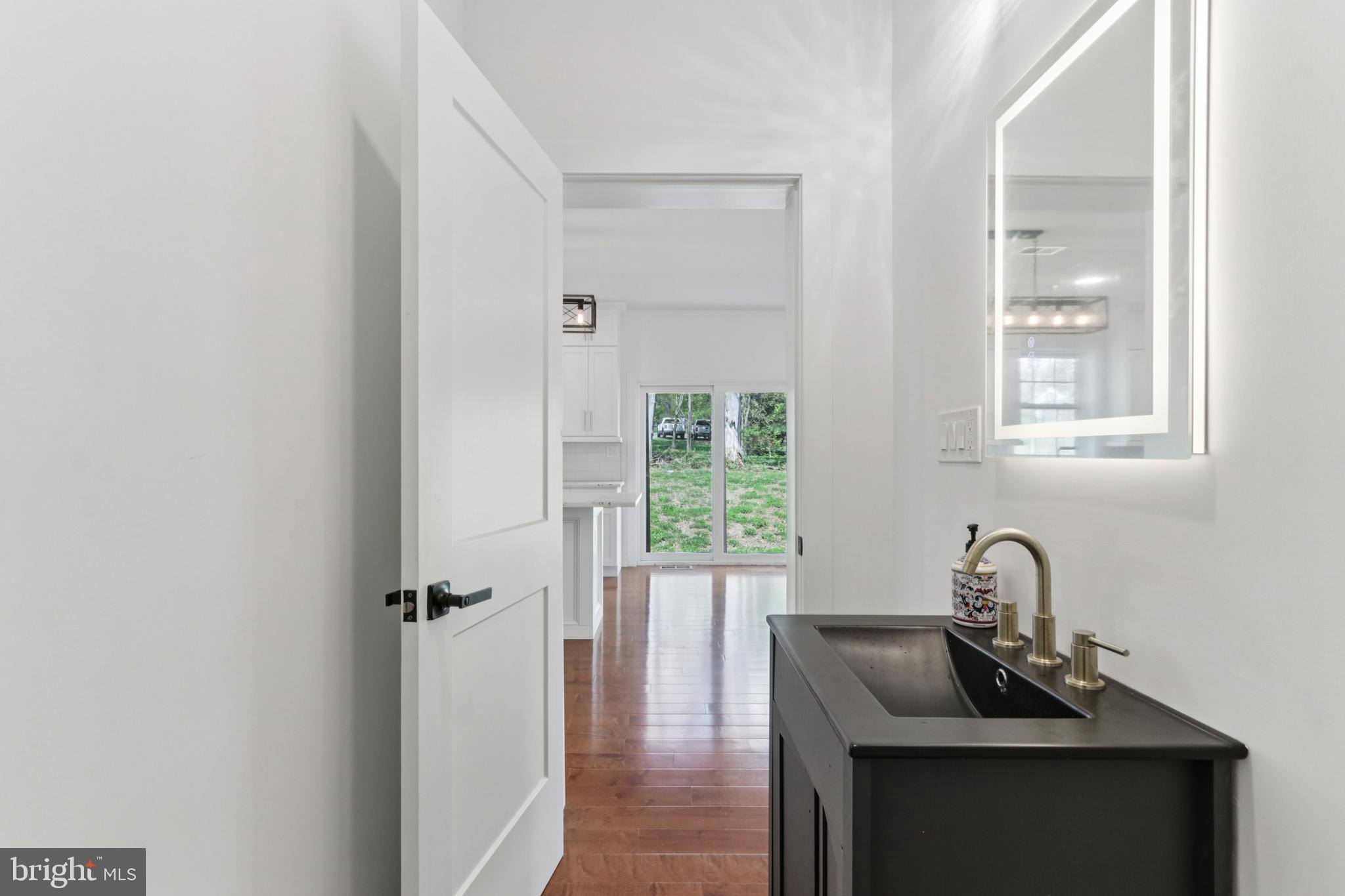 2627 County Line Road Chalfont, PA 18914 - Photo 57 of 75 Powder room
