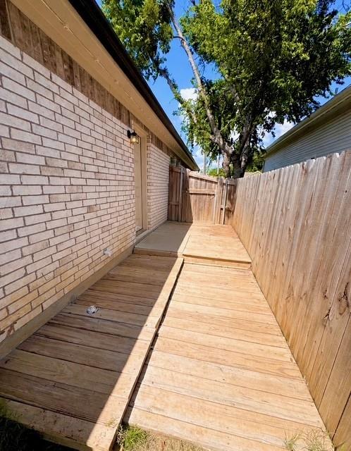 300 Lipscomb Street Cleburne, TX 76031 - Photo 26 of 28