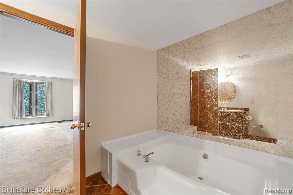 972 Homestead Court Rochester Hills, MI 48309 - Photo 38 of 53
