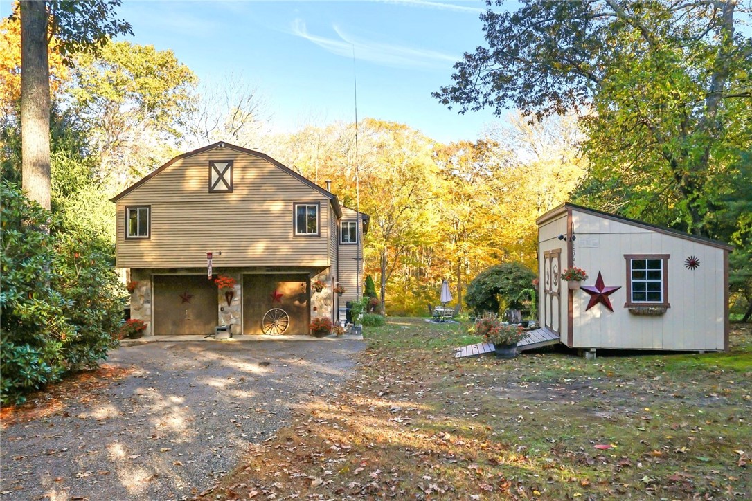 Street view with new, 3 year old shed!