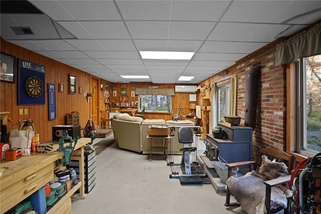 $465,000 | 550 Twin Brook Lane, Coventry, RI 02816