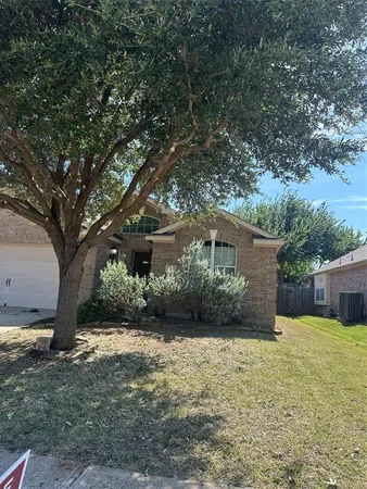 $1,900 | 617 Canoe Way, Crowley, TX 76036