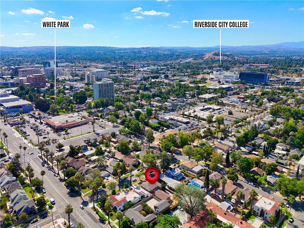 3841 Locust Street Riverside, CA 92501 - Photo 55 of 57 a view of a city