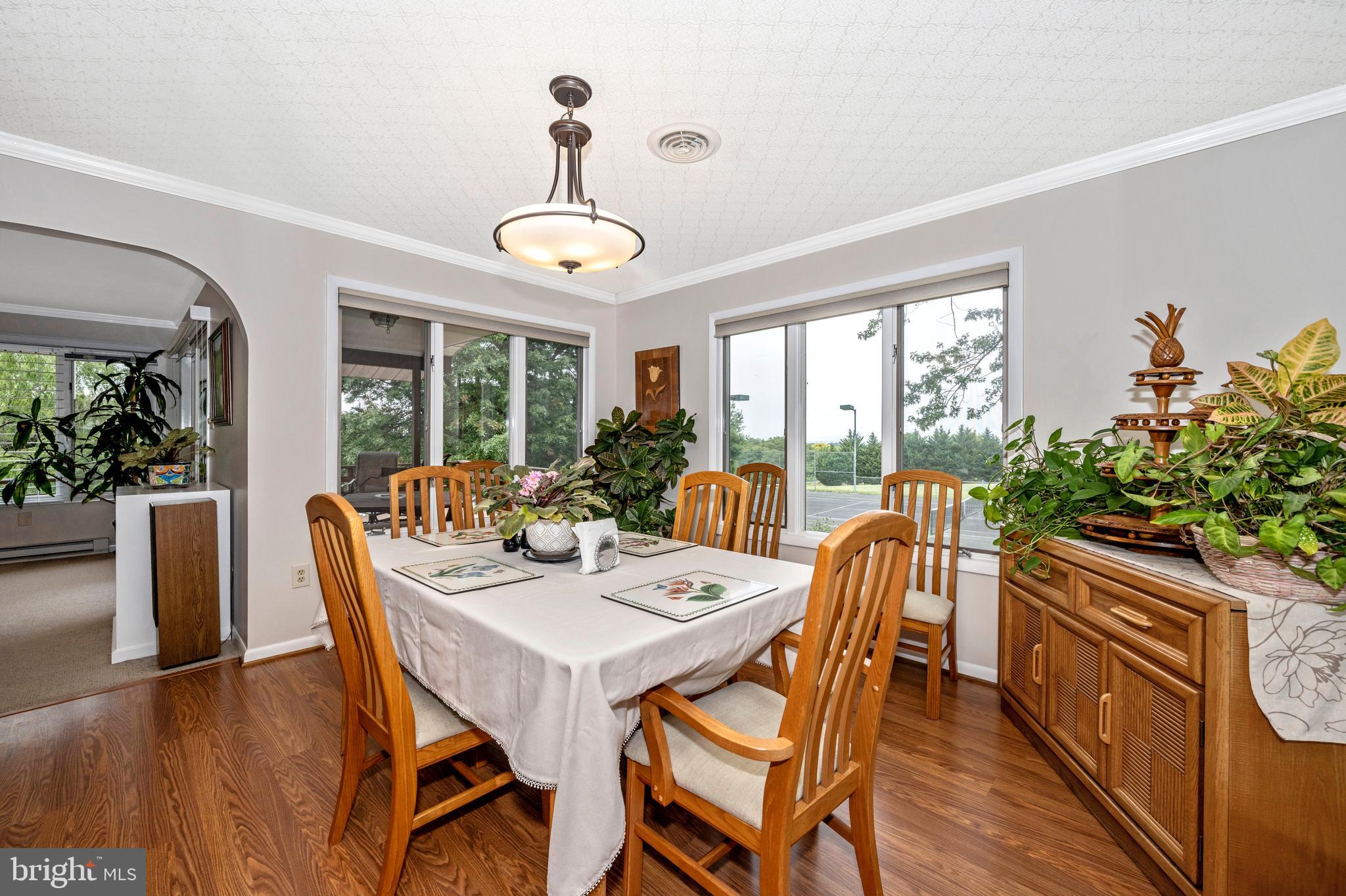 23036 Foxville Road Smithsburg, MD 21783 - Photo 13 of 135 dining area