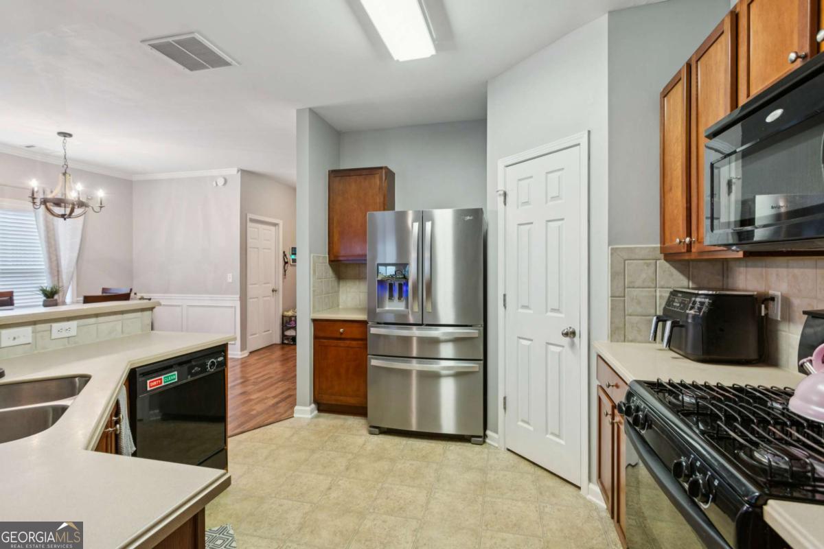 2566 Willow Grove Road, Unit 19 Acworth, GA 30101 - Photo 6 of 25