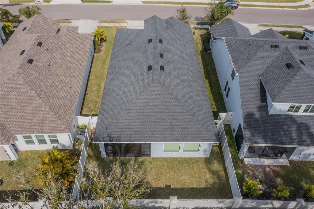 5538 Spanish Moss Cove Bradenton, FL 34203 - Photo 28 of 31 an aerial view of a house with a swimming pool