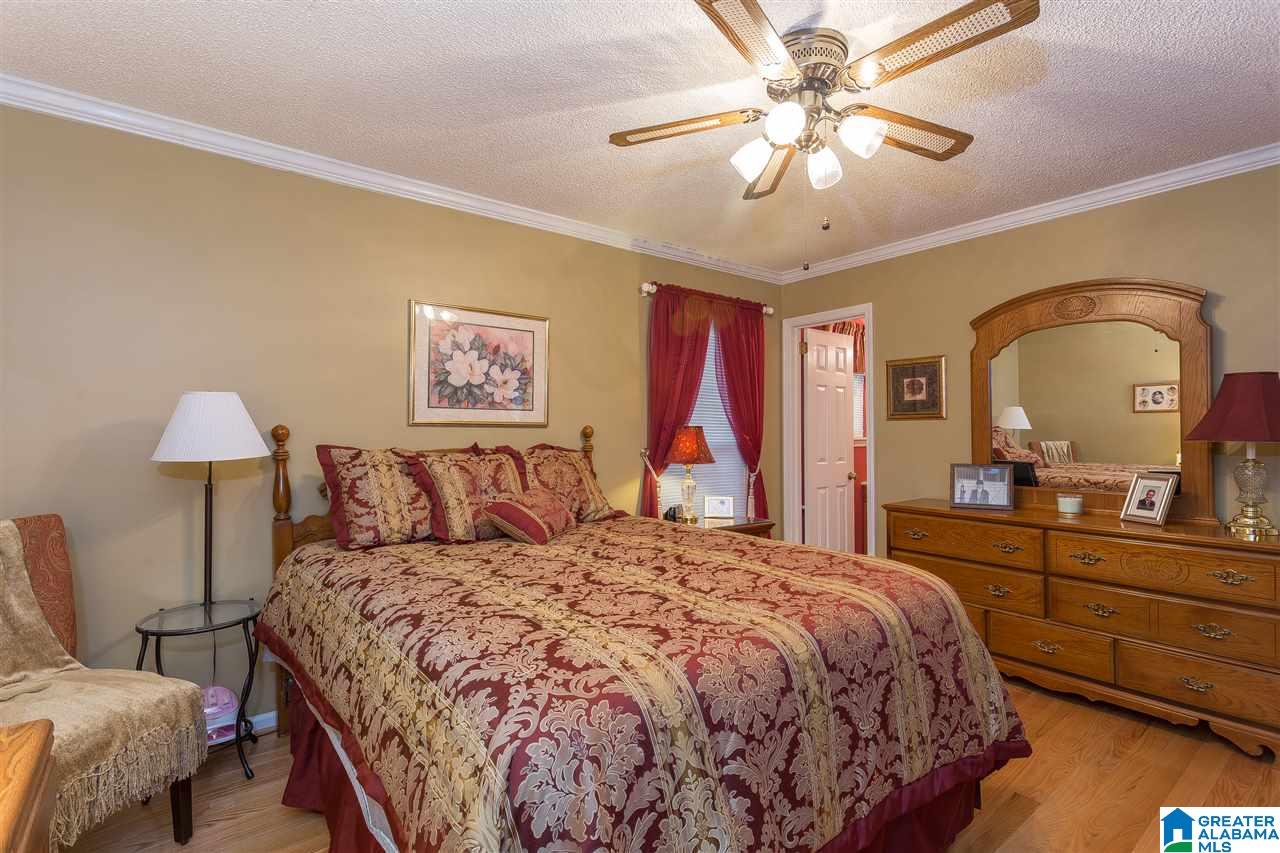 2811 Pinecrest Lane Moody, AL 35004 - Photo 14 of 30