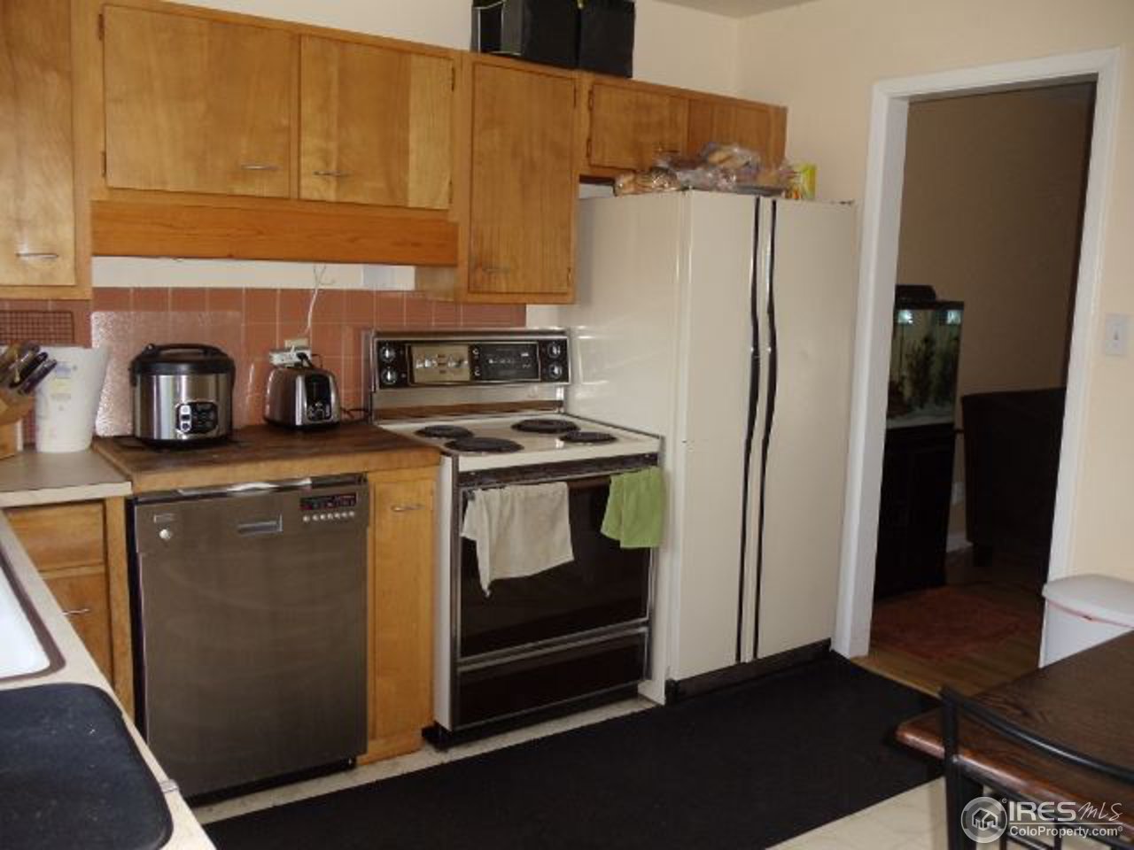 2022 26th Street Road Greeley, CO 80631 - Photo 4 of 12 Gallery Image 4
