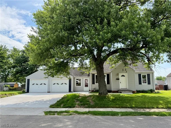 $169,900 | 2624 Ellis Avenue Northeast, Canton, OH 44705