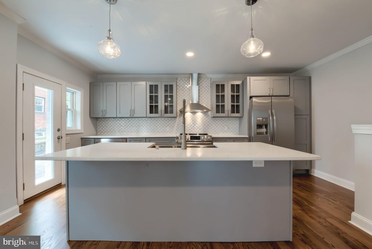 6932 Cresheim Road Philadelphia, PA 19119 - Photo 14 of 36 Gallery Image 14