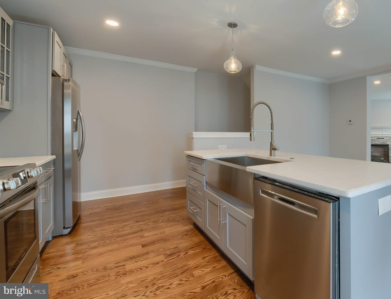 6932 Cresheim Road Philadelphia, PA 19119 - Photo 17 of 36 Gallery Image 17