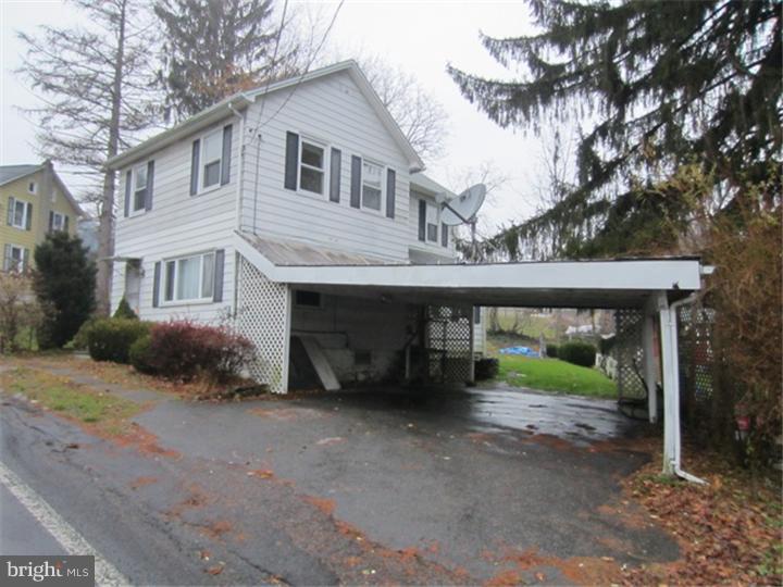 2176 Ridge Road Bangor, PA 18013 - Photo 2 of 24 Gallery Image 2