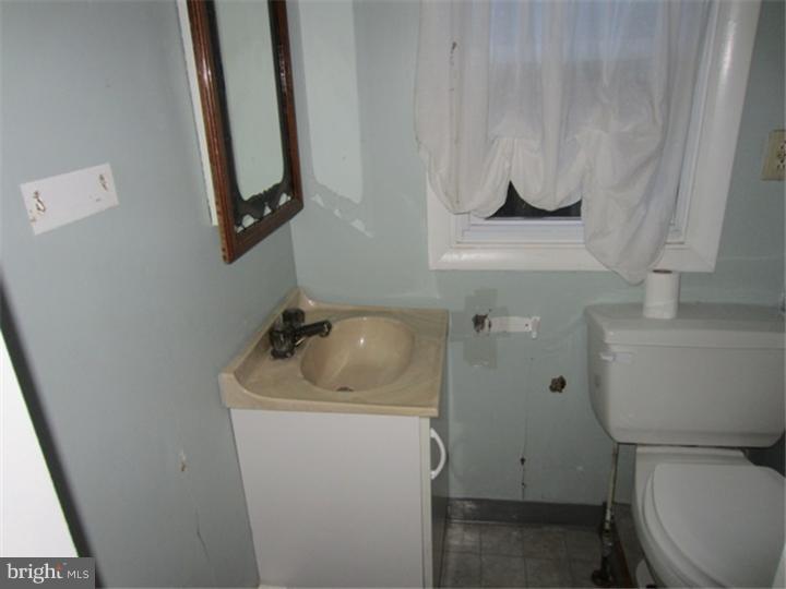 2176 Ridge Road Bangor, PA 18013 - Photo 17 of 24 Gallery Image 17