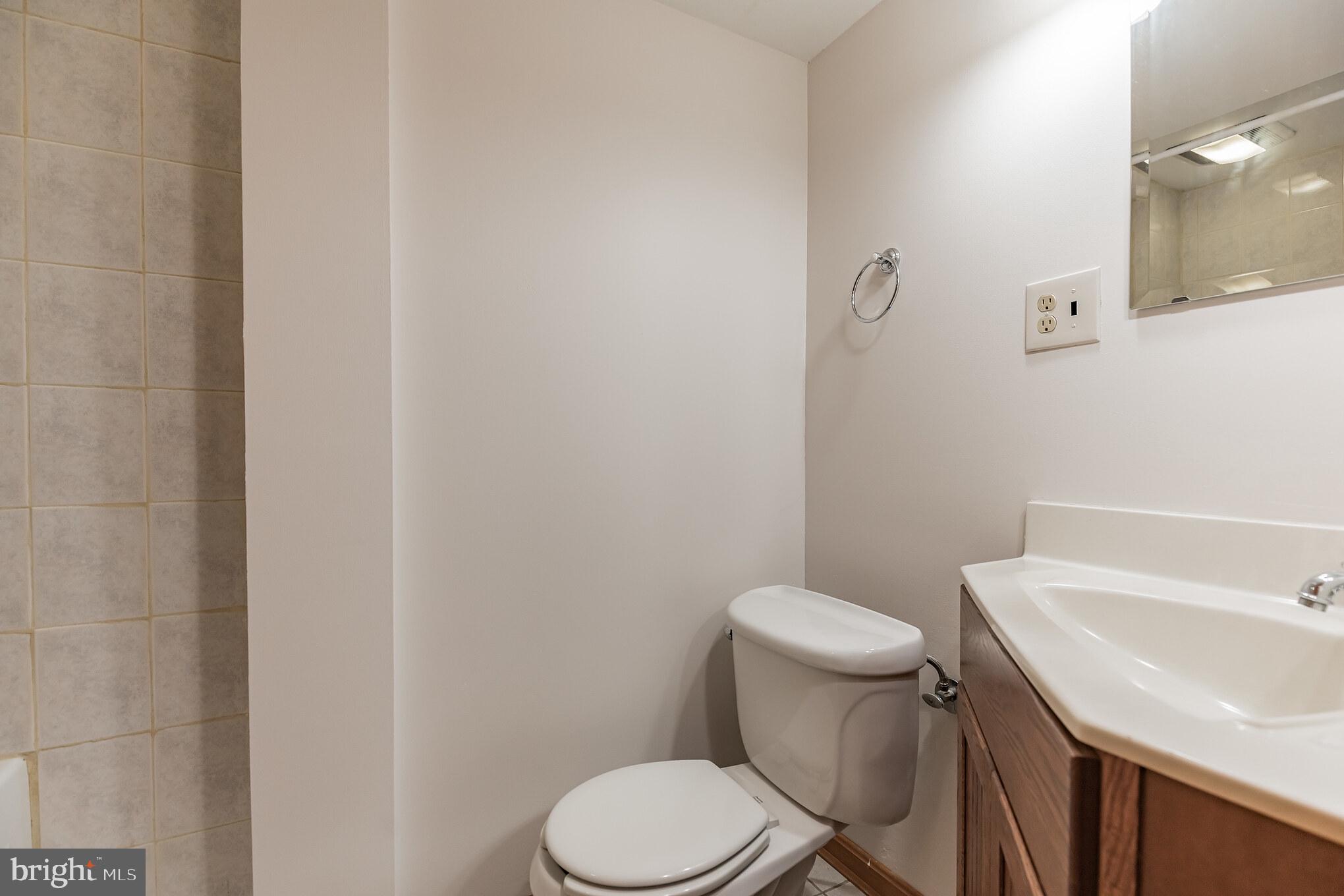 8048 Sandy Spring Road Laurel, MD 20707 - Photo 18 of 26 Gallery Image 18