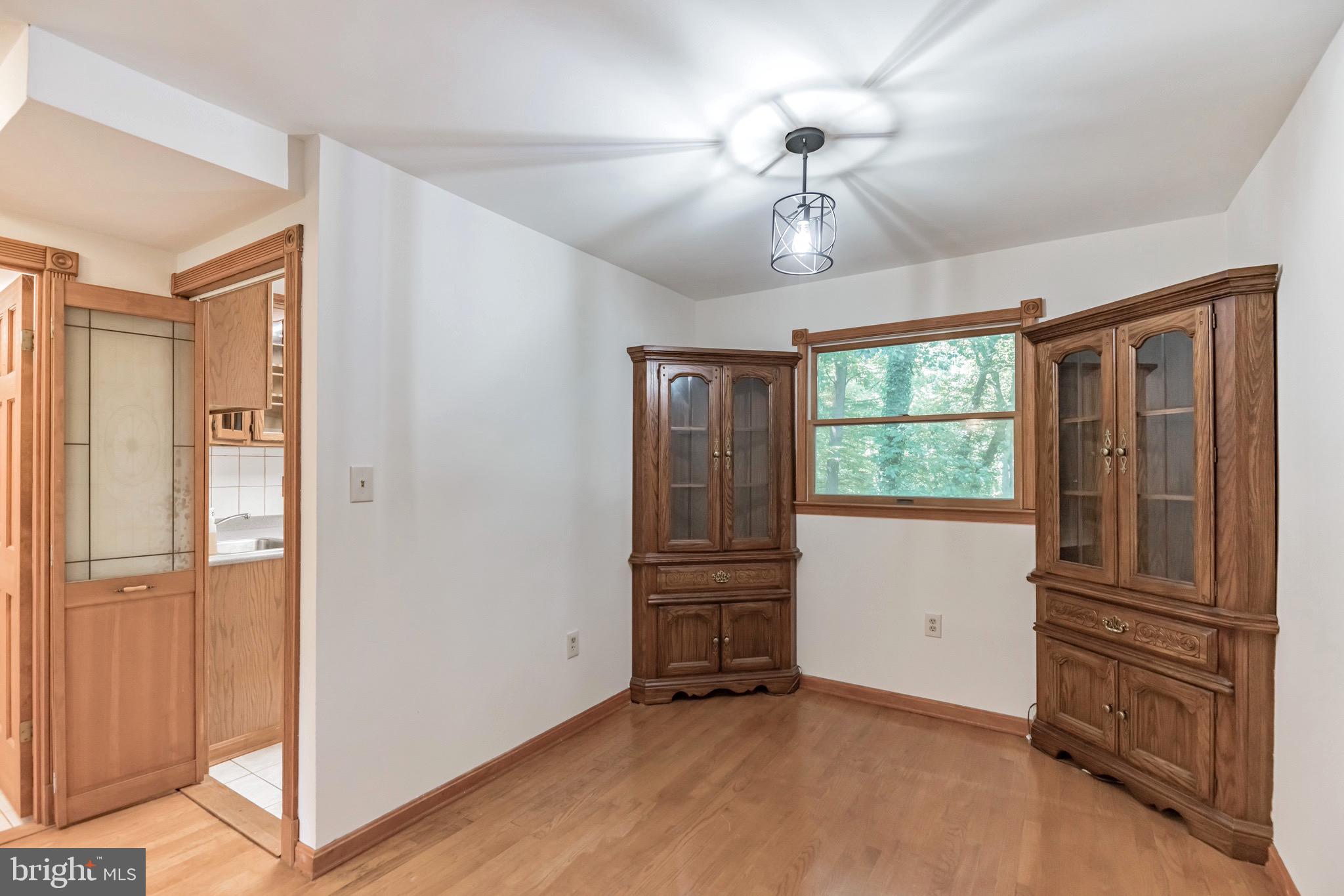 8048 Sandy Spring Road Laurel, MD 20707 - Photo 9 of 26 Gallery Image 9