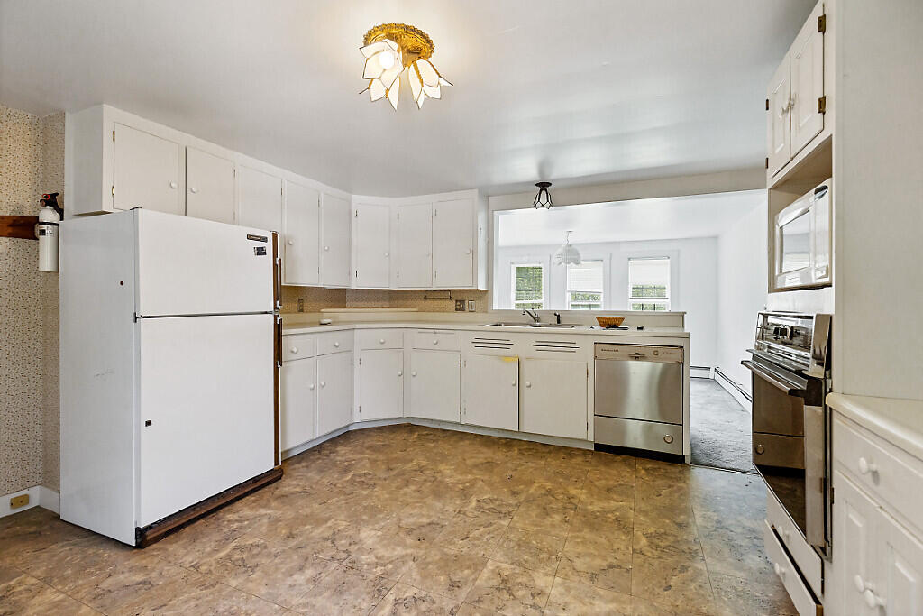 179 Covell Road Fairfield, ME 04937 - Photo 20 of 60 20_BP5A6523_DxO_mls