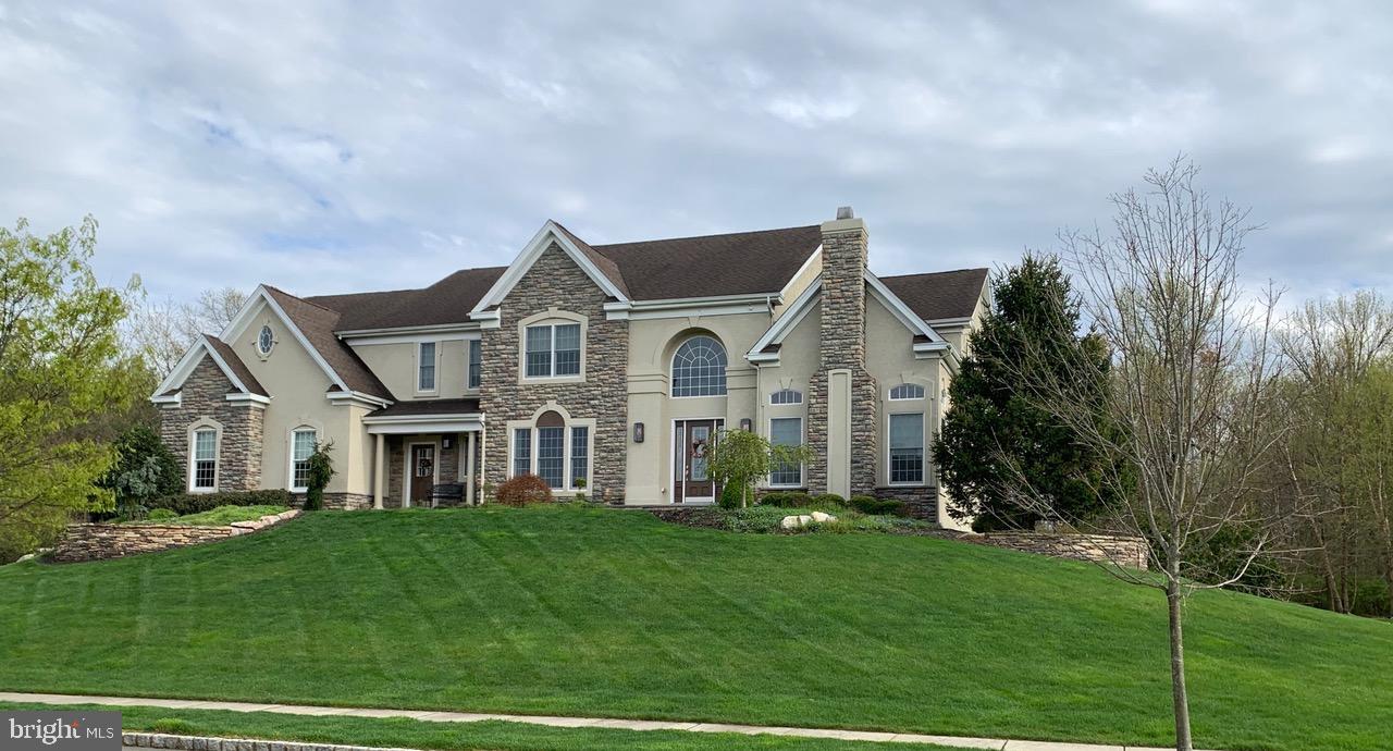 137 Fellswood Drive Moorestown, NJ 08057 - Photo 1 of 39