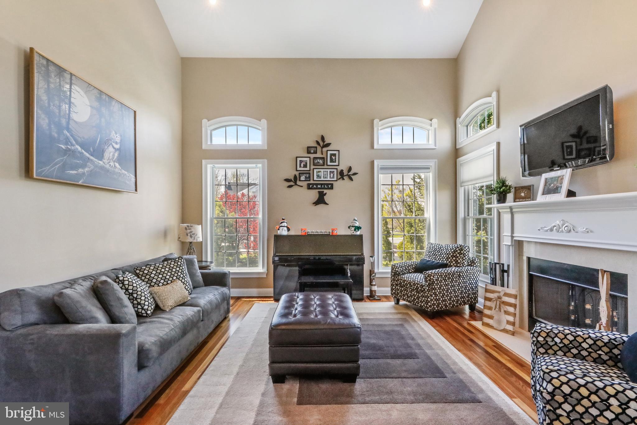 137 Fellswood Drive Moorestown, NJ 08057 - Photo 4 of 39