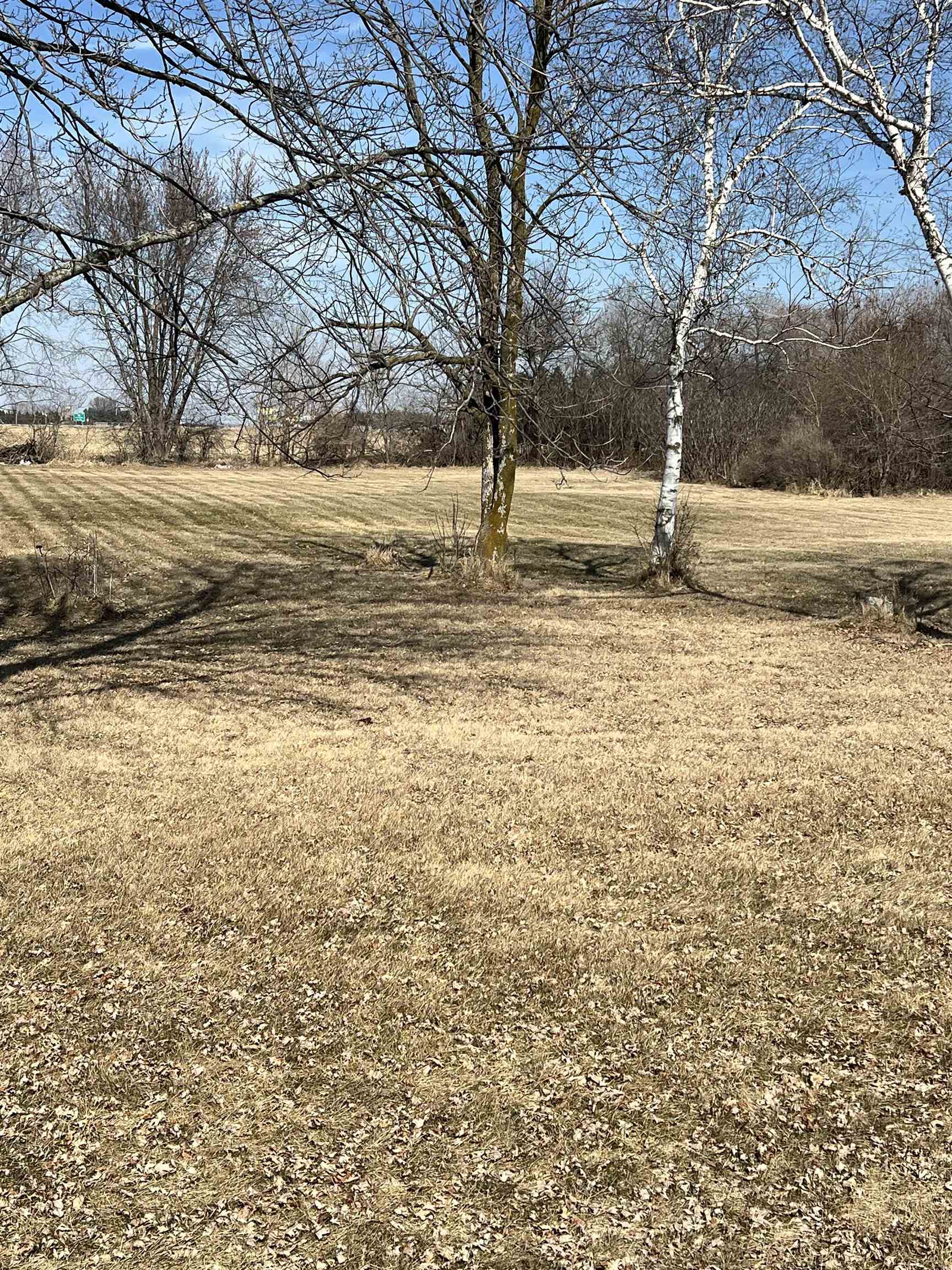 8246 North Crystal Lake Road Beaver Dam, WI 53916 - Photo 3 of 6