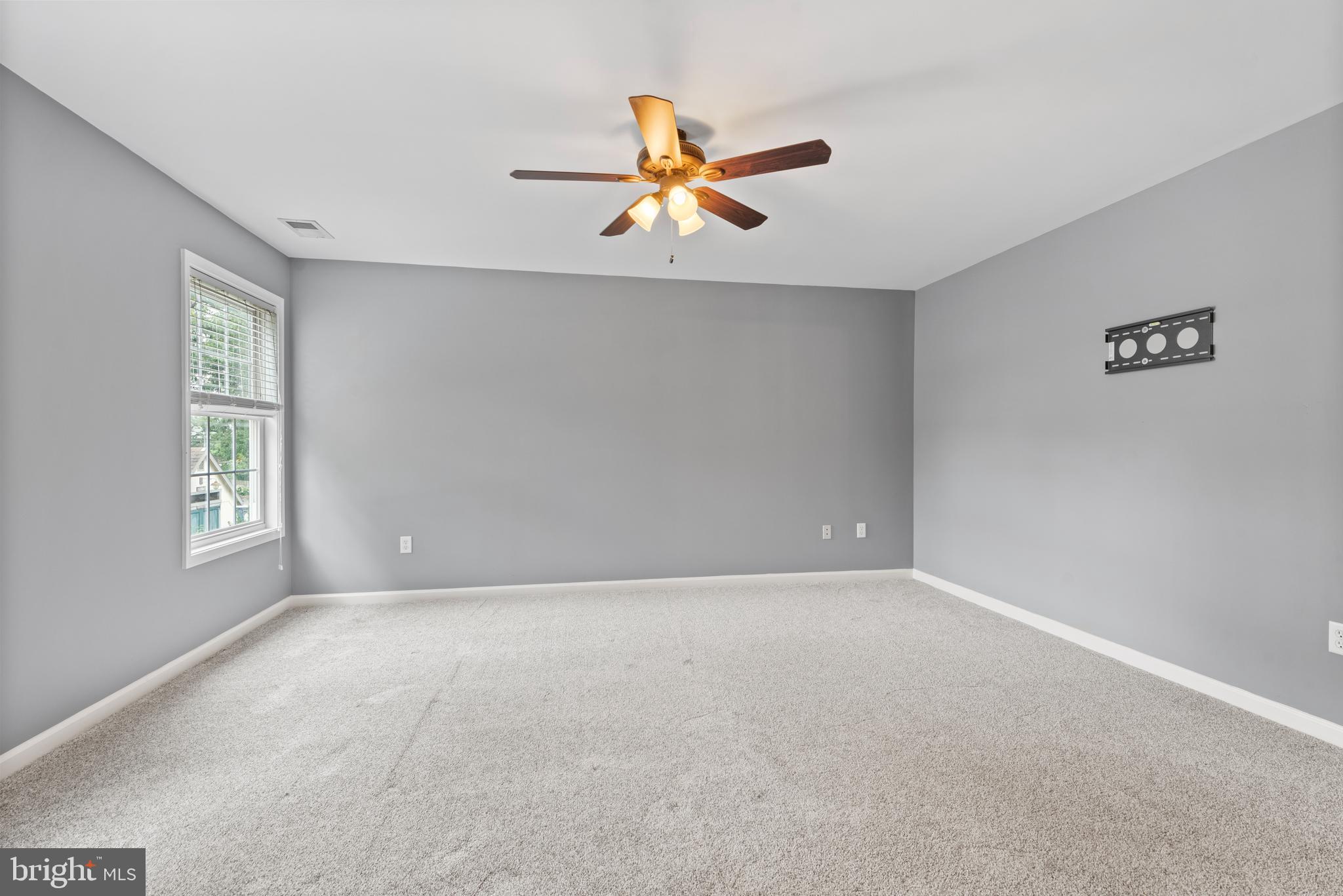 6456 Julie Ann Drive Hanover, MD 21076 - Photo 20 of 38 Primary Bedroom